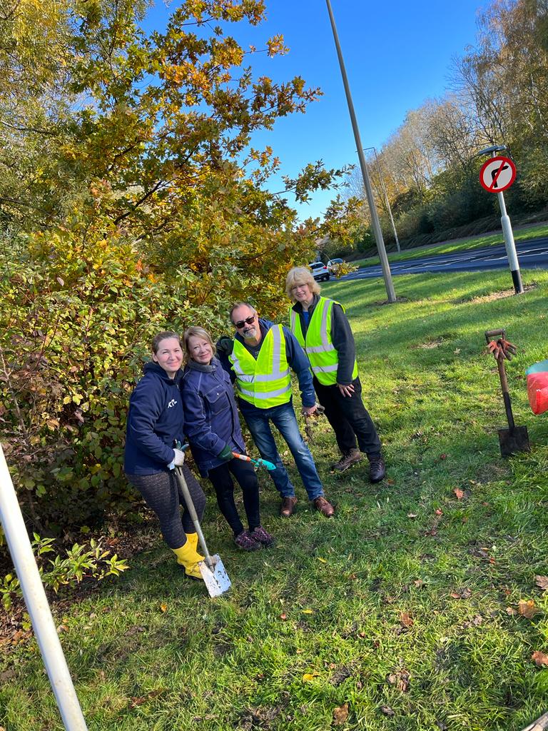 TMA Bulb Planting - Corn Hill